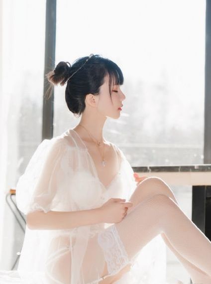 美人如画