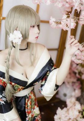 黄大妮