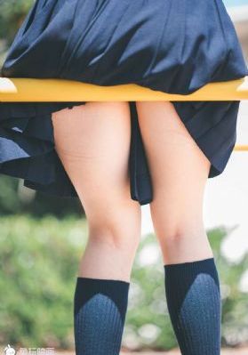 两对夫妇交换4p交换视频