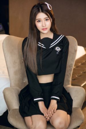 两个上面一个吃下边电影