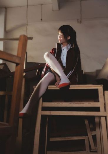 《无颜之月》动漫