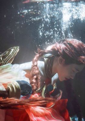 亚当君挣扎吧第9集在线观看